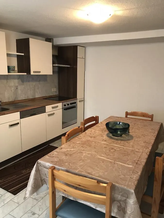 Stadt Apartment Günzburg 2*,