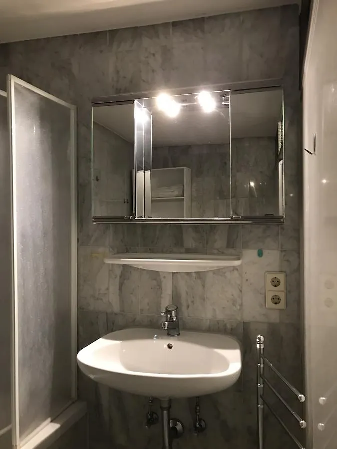 Stadt Apartment Günzburg 2*,